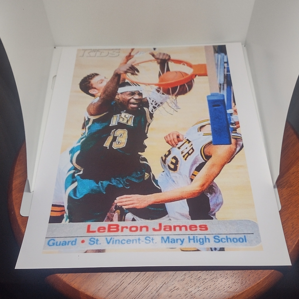 LEBRON JAMES ST.VINCENT-ST.MARY HIGH SCHOOL DUNK GLOSSY BASKETBALL 8.5x11 POSTER